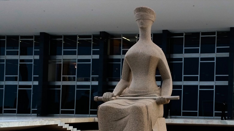 Piso do magistério tem julgamento interrompido por novo pedido de vista